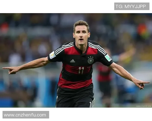 米罗斯拉夫克洛泽绿茵传奇与德国队辉煌时刻全面回顾 米罗斯拉夫克洛泽绿茵传奇与德国队辉煌时刻全面回顾