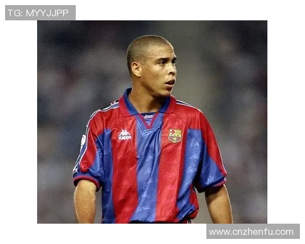 聚焦世界足球明星成长之路演绎绿茵传奇梦想与荣耀共辉煌铸就时代光辉篇章